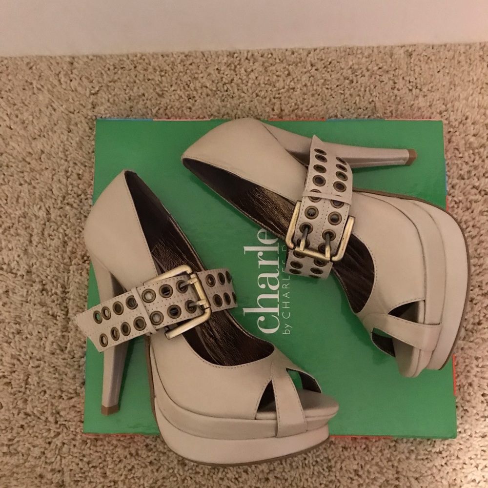 Charles by Charles David Rival Heel